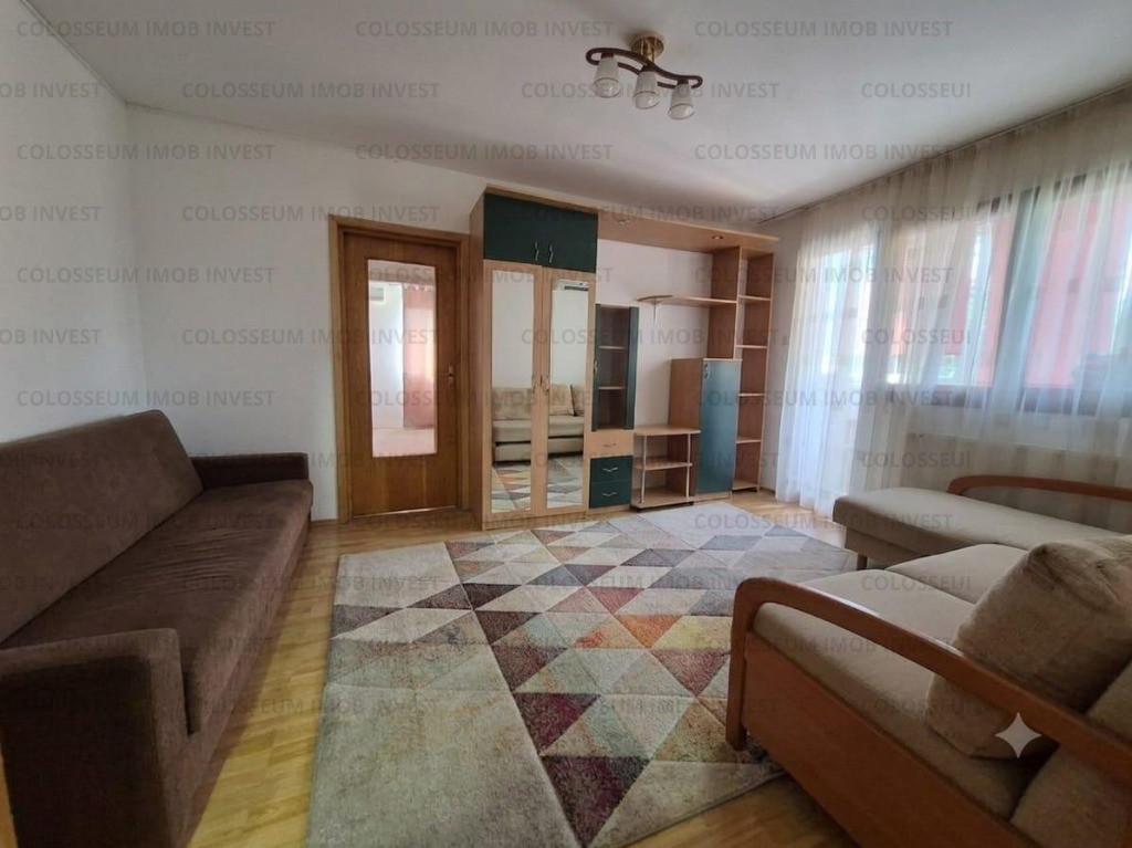 COLOSSEUM: Apartament 2 Camere Decomandat utilat parcare Astra