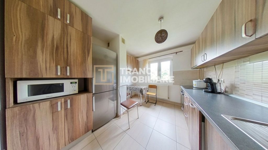 Apartament 3 camere spațios în Aurel Vlaicu, Arad