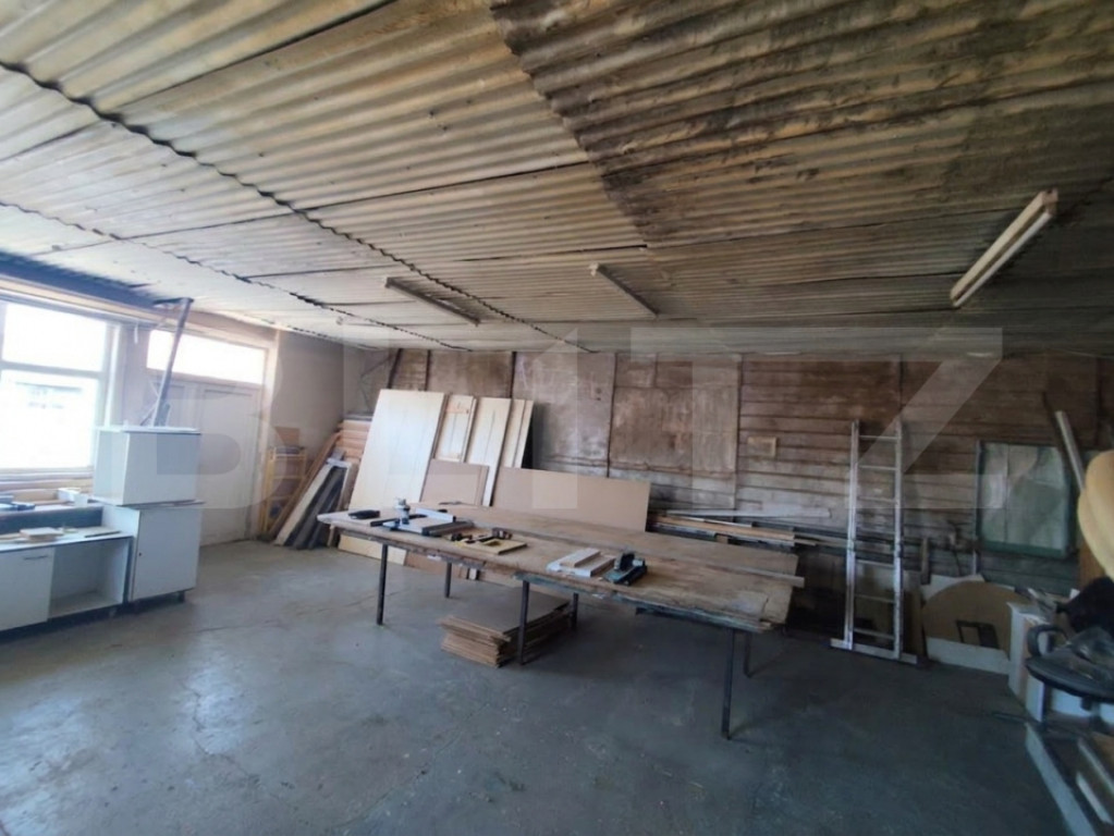 Spatiu comercial de inchirat, 90 mp, zona Baza 3