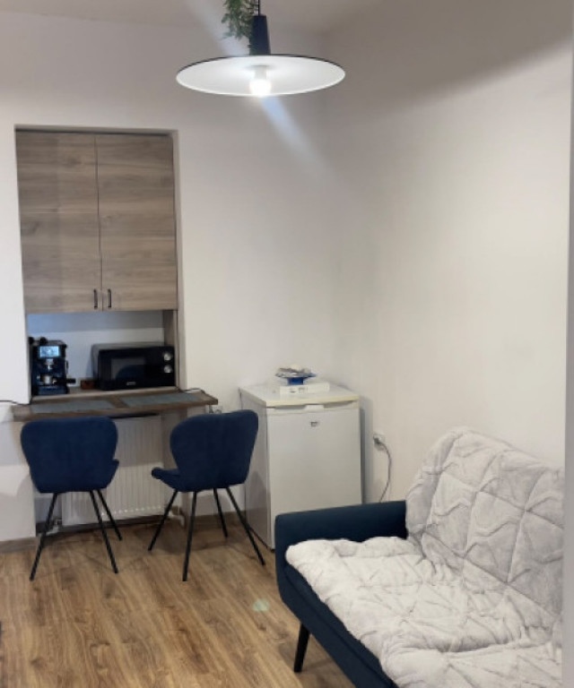 Garsonieră ultracentrală de închiriat – 37 mp, complet