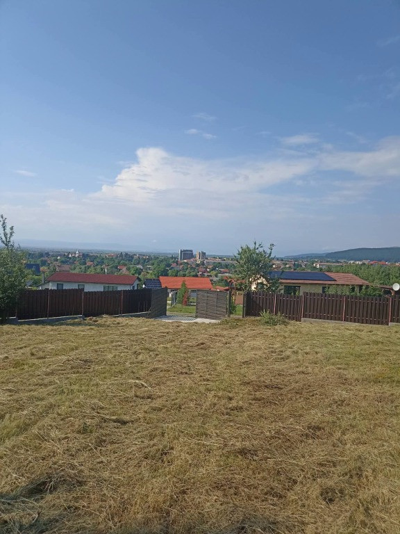 De vânzare teren intravilan la Covasna