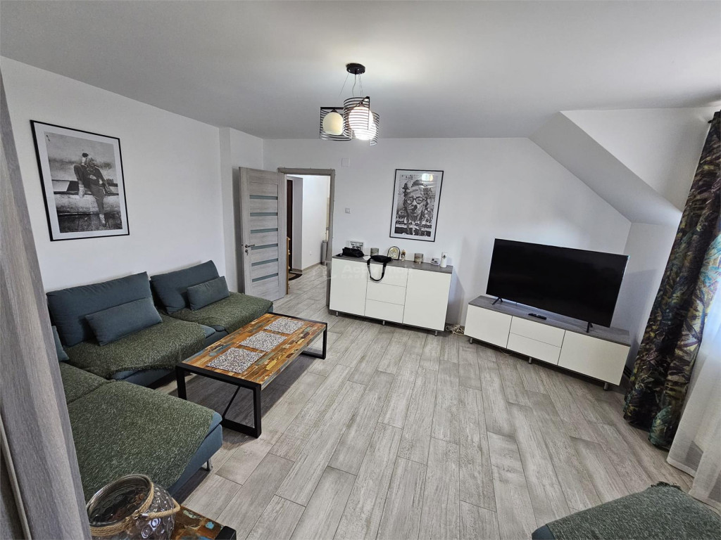 Apartament 2 camere de inchiriat in bloc ANL