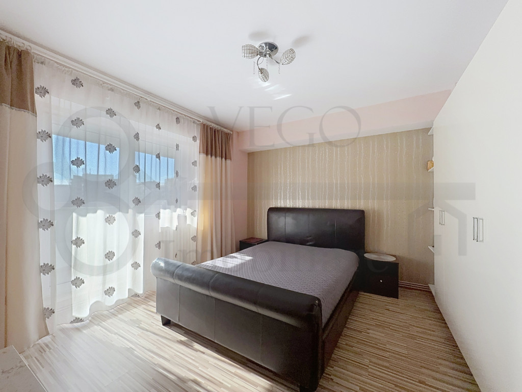 3 camere decomandat, 75 mp, 2 bai, 2 balcoane, OMV Marasti