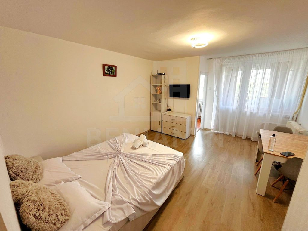 Garsoniera-Decomandata-30mp-Etaj 5-Moderna-Brazda-Disponi...