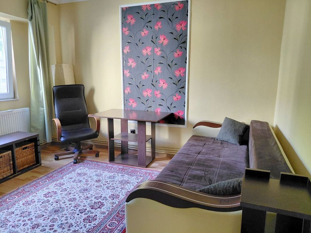 De inchiriat apartament cu o camera, parter, Mazepa 1, 26...
