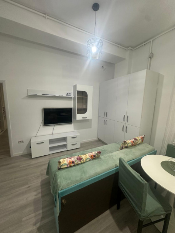 Apartament 2 camere de vanzare in Mamaia Sat - Depozit 10 |