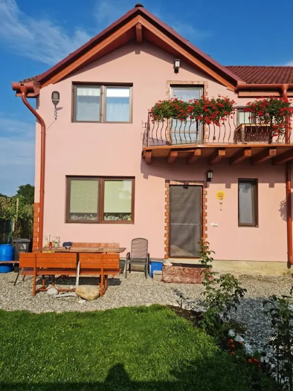 Duplex de vanzare in Sura Mare , jud. Sibiu
