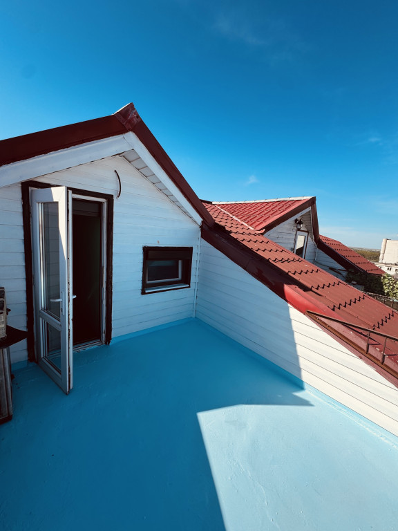 Vând apartament mobilat cu 2 camere Micro 21