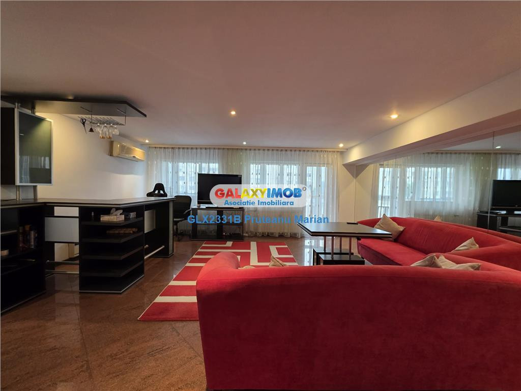 Apartament cu 3 camere situat apropae de metrou Favorit