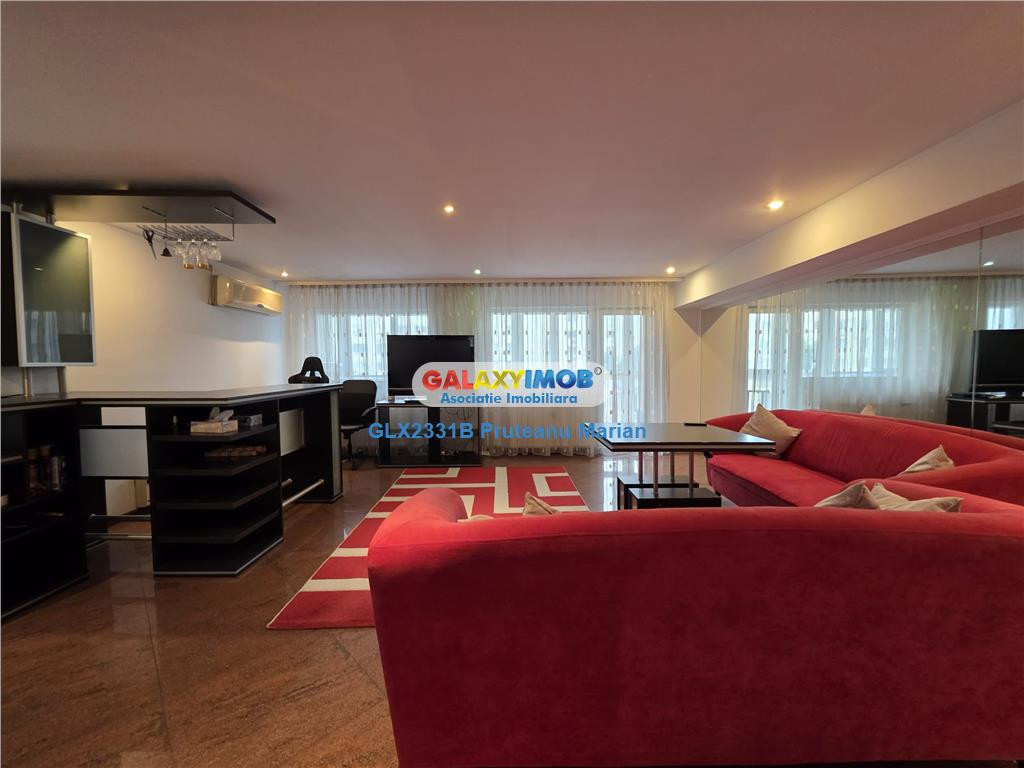 Apartament cu 3 camere situat apropae de metrou Favorit