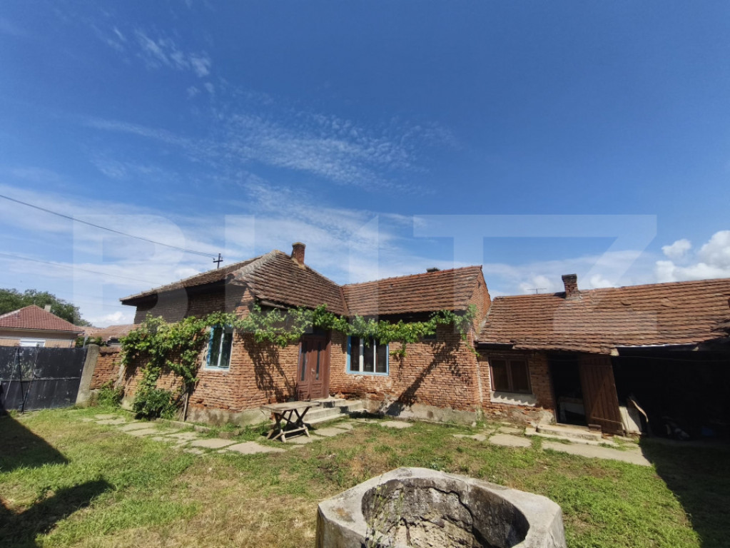 Casa cu teren generos de vanzare in Sibot, jud.Alba