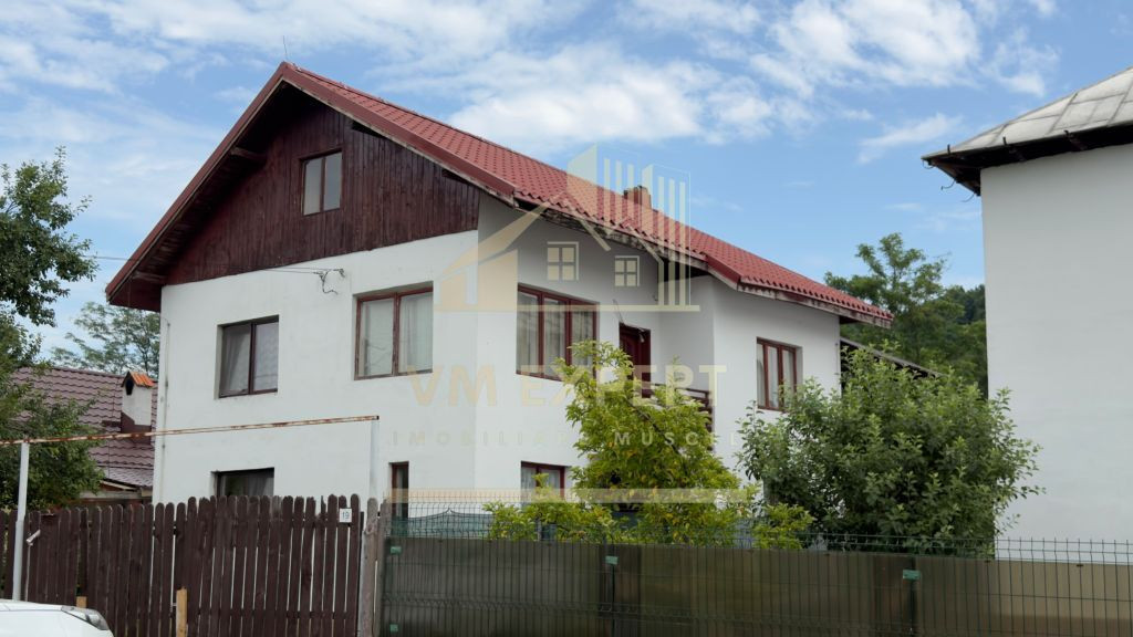 CASA 5 CAMERE TEREN 1138 MP BĂLILEȘTI ARGES