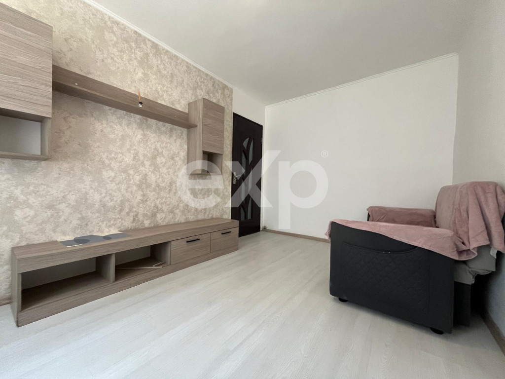 Apartament 3 camere complet mobilat si finisat