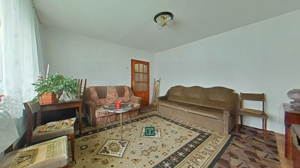 Apartament spațios cu 3 camere de vânzare în Arad – zon