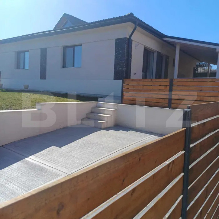 Casă individuală pe un singur nivel, 120 mp, teren 500 mp,