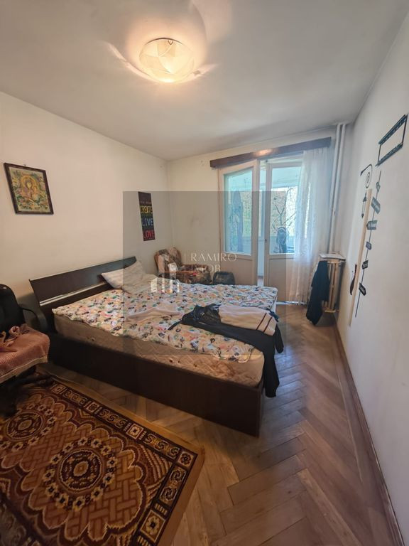 Stradal 3 camere Alexandru Obregia 2 balcoane Bloc Anvelopat