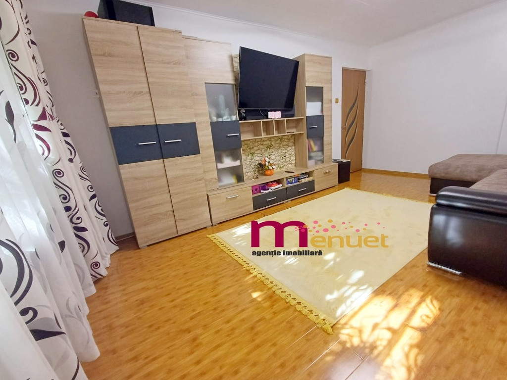 Apartament 2 camere , zona E3,parter inalt