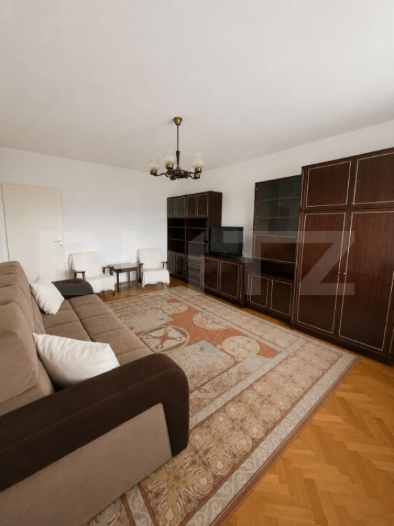 Apartament 3 camere de vânzare, 65 mp – zona Girocului