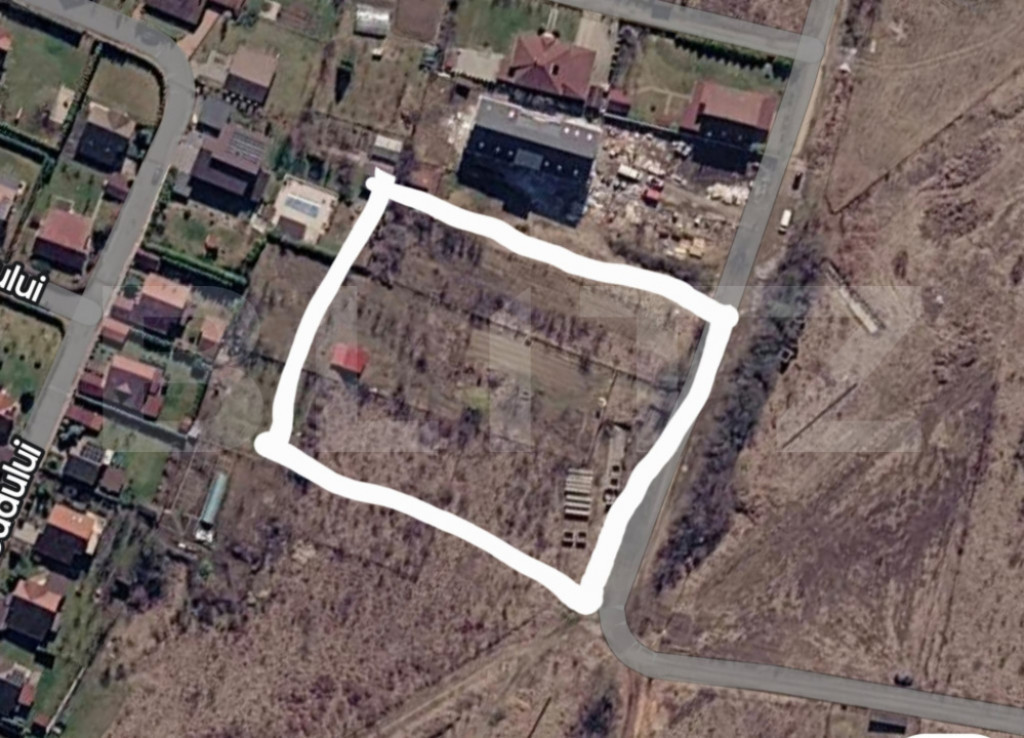 Teren intravilan, 1.160 mp, acces facil, utilități în zon