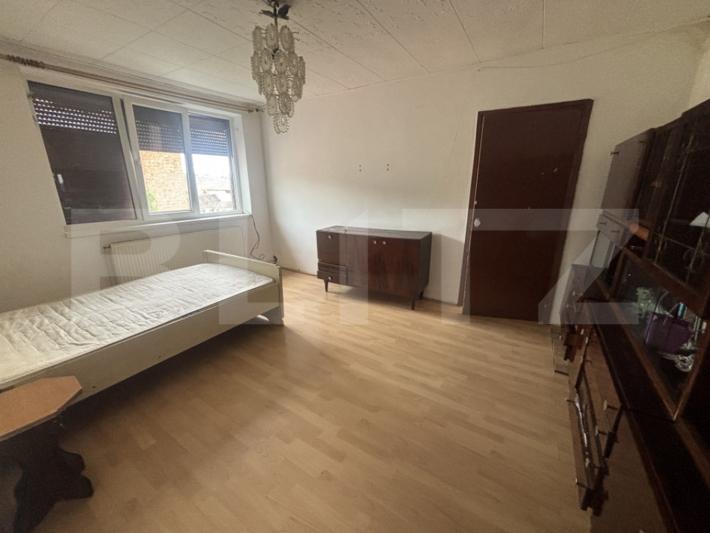 Apartament de 2 camere, intr o zona linistita