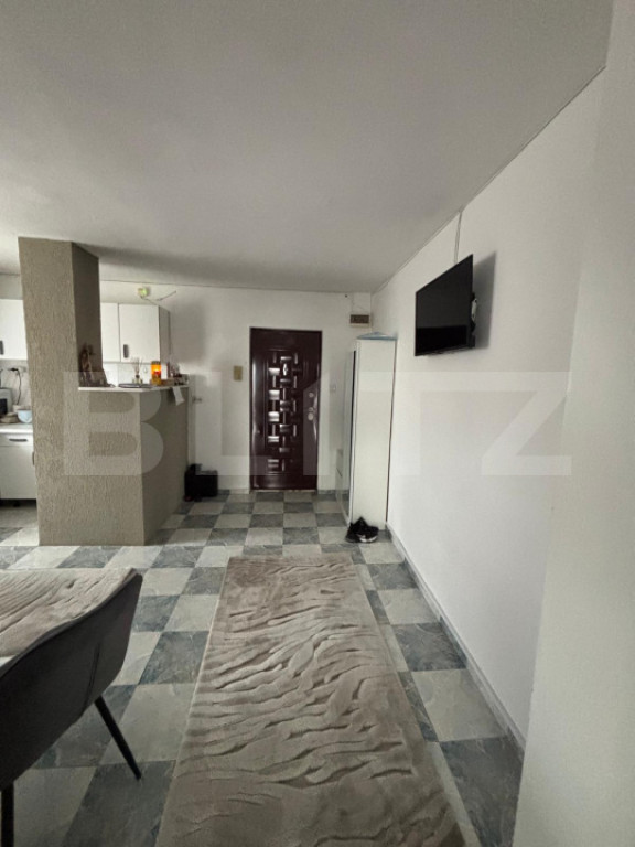 Apartament decomandat cu 3 camere | 2 balcoane | Boxă și p
