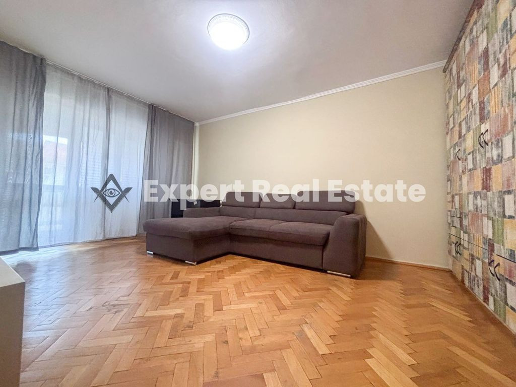 APARTAMENT SPATIOS 2 CAMERE- ULTRACENTRAL OTOPENI