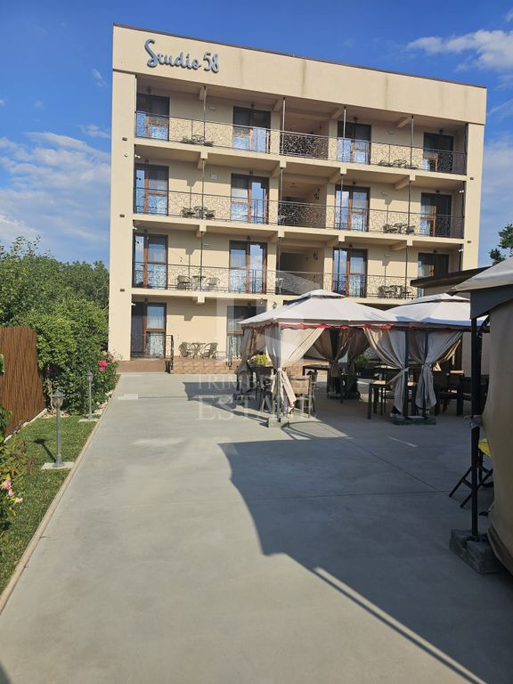 Pensiune la cheie Costinesti | 1022mp | Autorizata ISU | ...