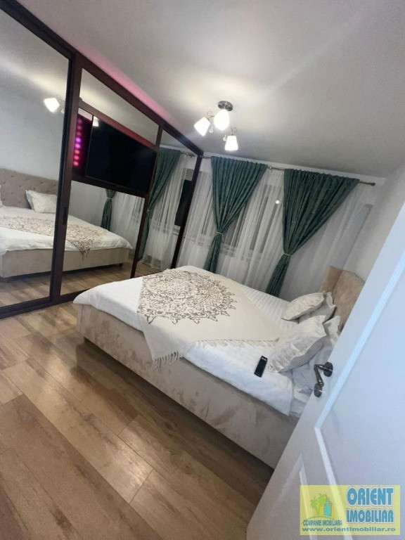 Tomis Nord, Ciresica, de vanzare, 2 camere, gaze, mobilat, renovat