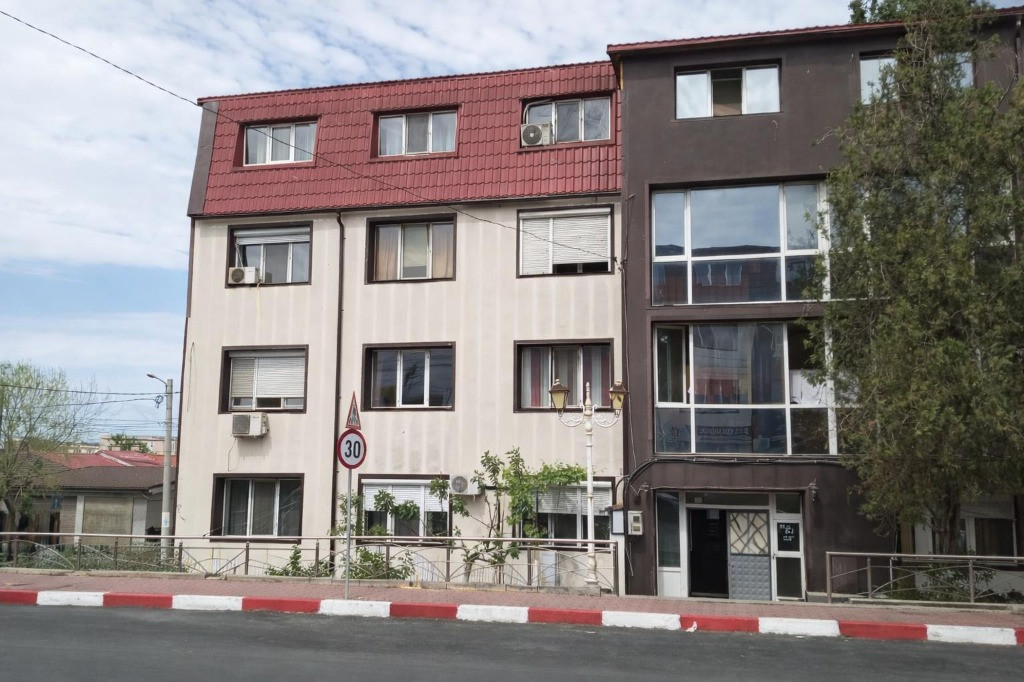 Vand garsoniera in Navodari str. Mării
