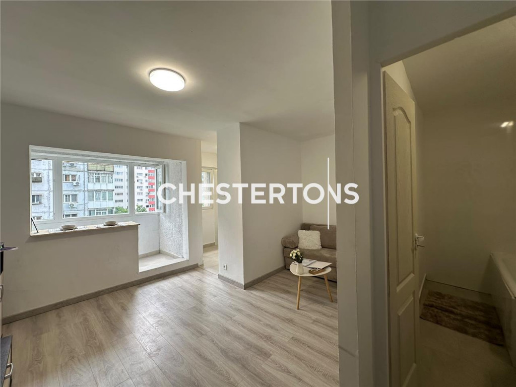 Garsoniera decomandata renovata Lux 13 septembrie