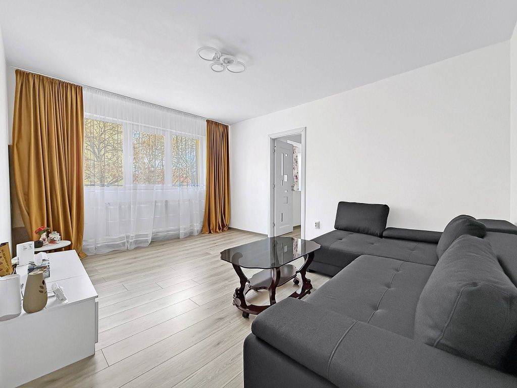 2 Camere | Etaj 1 | Mobilat & Utilat | Spitalul Judetean ...