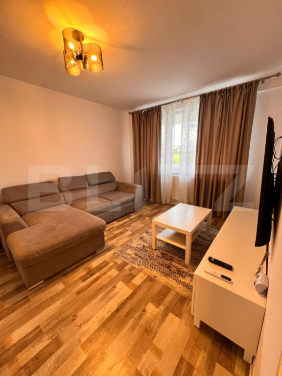Chirie apartament 2 camere ultracentral - renovat si utilat