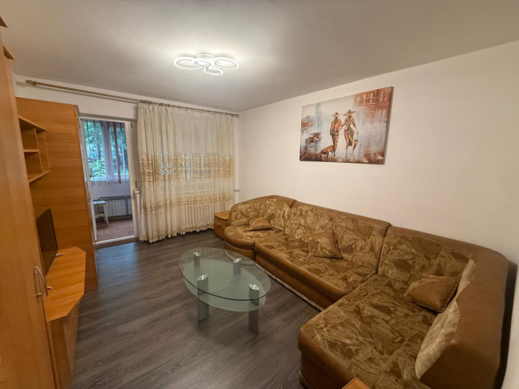 Apartament 2 camere de închiriat – Valea Roșie