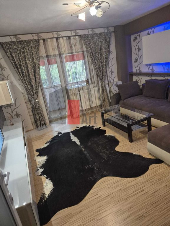 Vindem apartament cu 3 camere, Crângasi