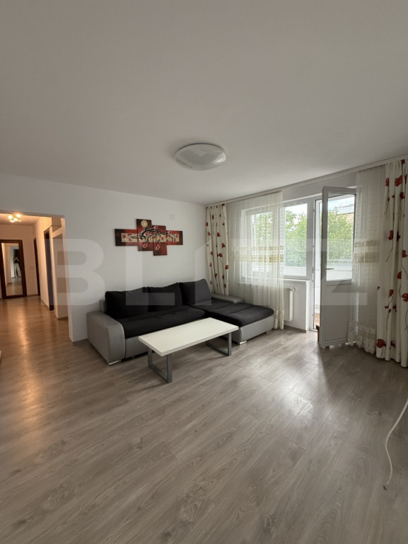 Apartament 4 camere, 78 mp, zona centrală