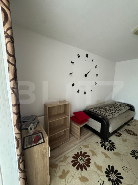 Apartament o cameră, 40 mp, decomandat, zona Porii