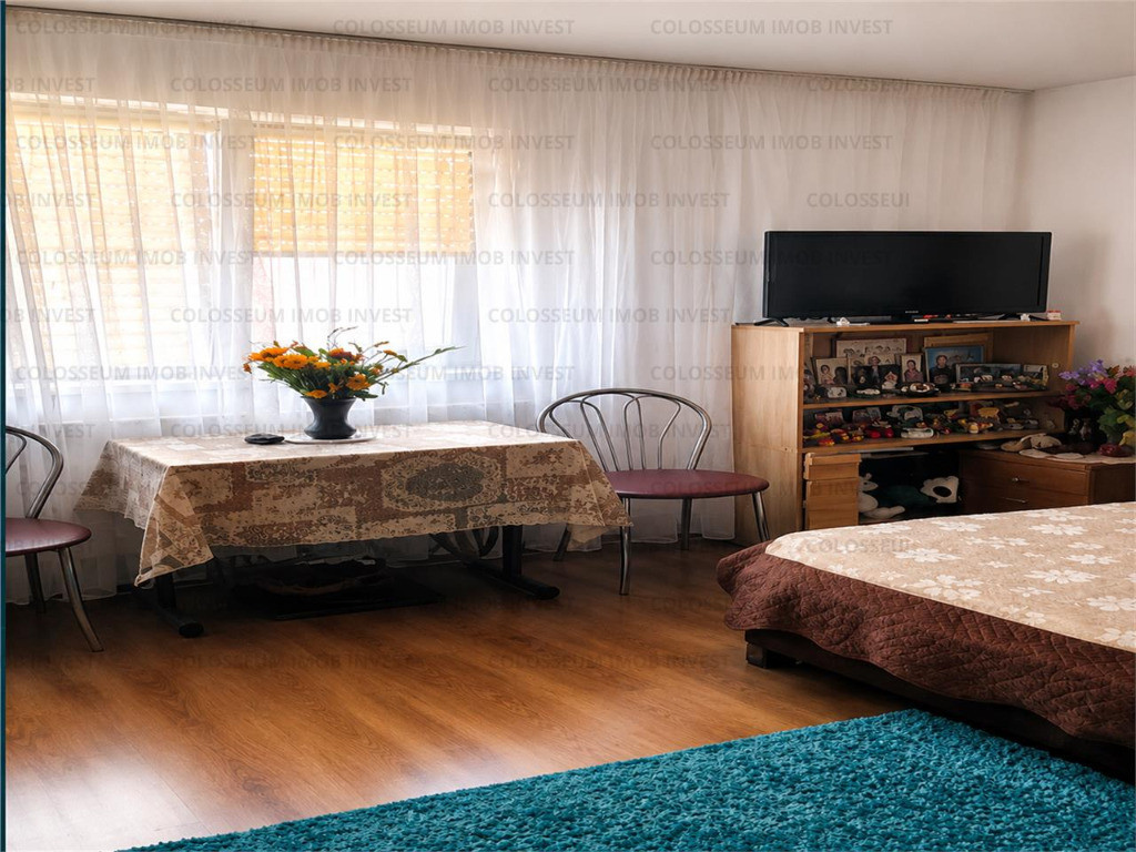 Apartament 2 camere | Decomandat | 2 Balcoane | Zona Astra