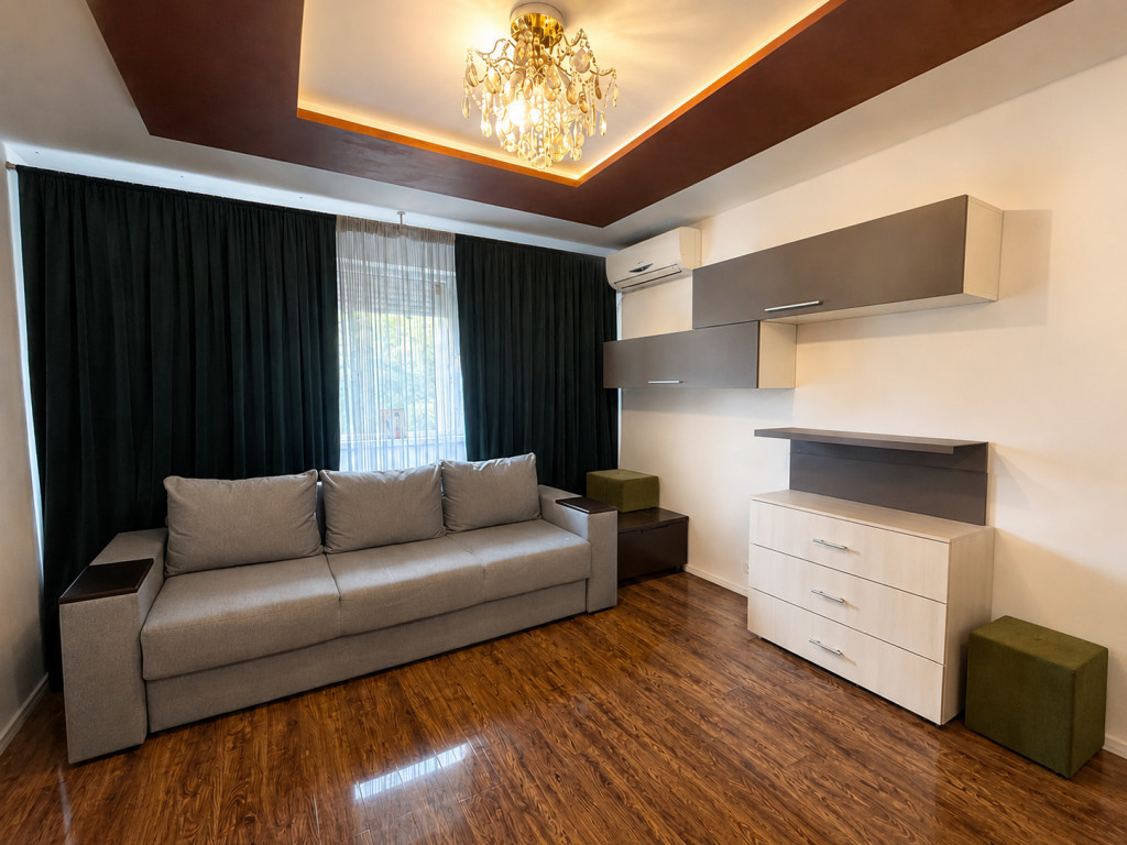 Apartament 2 camere zona Km 4-5