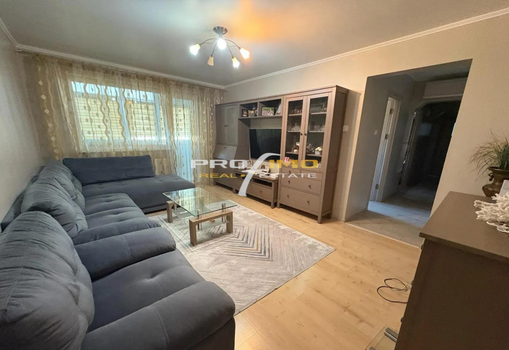 CDC, 4 camere decomandate, etaj intermediar, renovat modern,