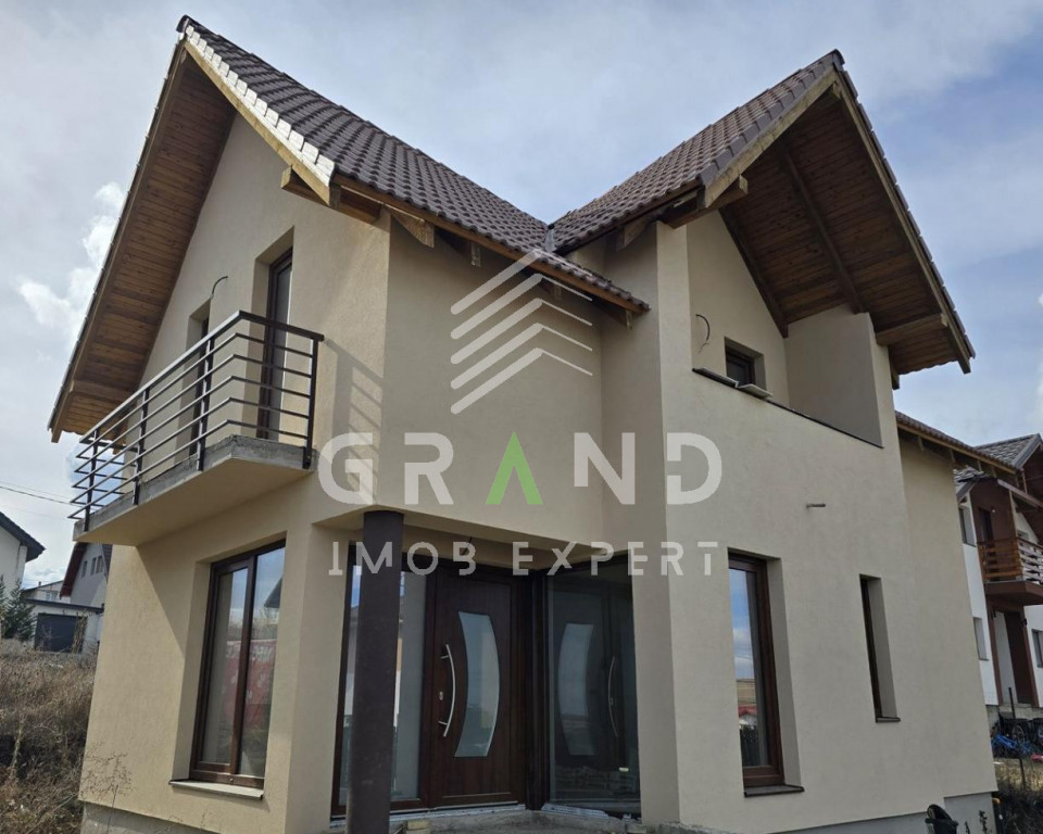 Casa individuala 4 camere 120mp | teren 300mp | Campenesti-A