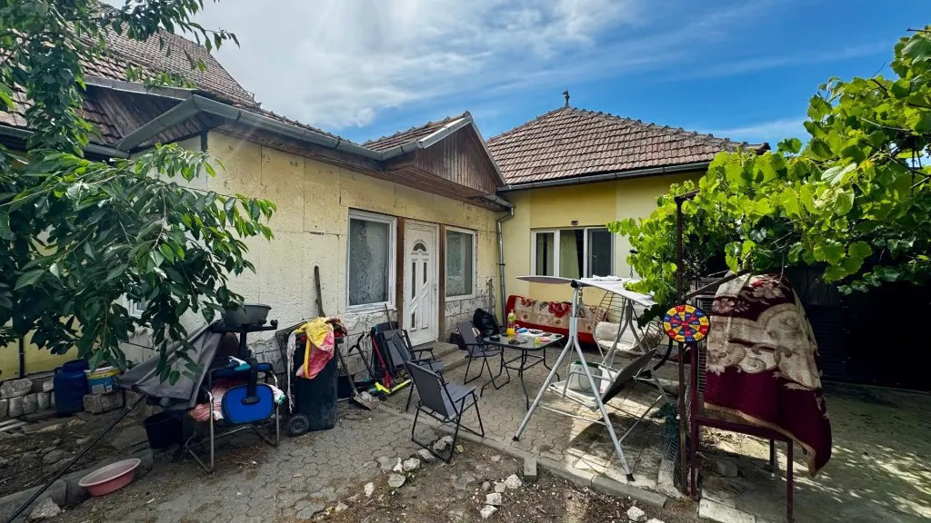 Casă zona centrală | 792 mp teren | Front 16m | Bulevardul Ferdinand I