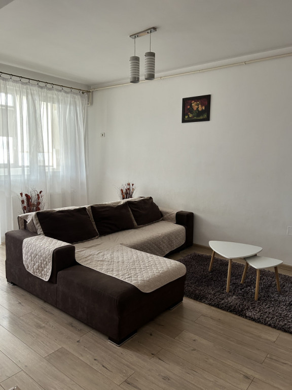 Inchiriez apartament 2 camere - Militari Residence