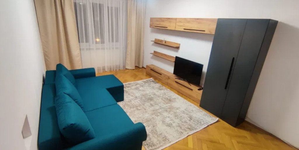 Apartament 2 camere | Decomandat | Zona Florilor