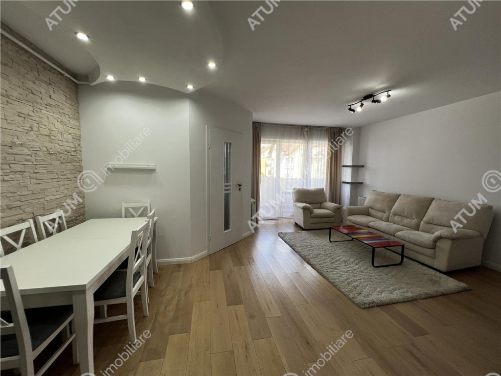 Apartament cu 3 camere decomandate si balcon la etajul 2 zon
