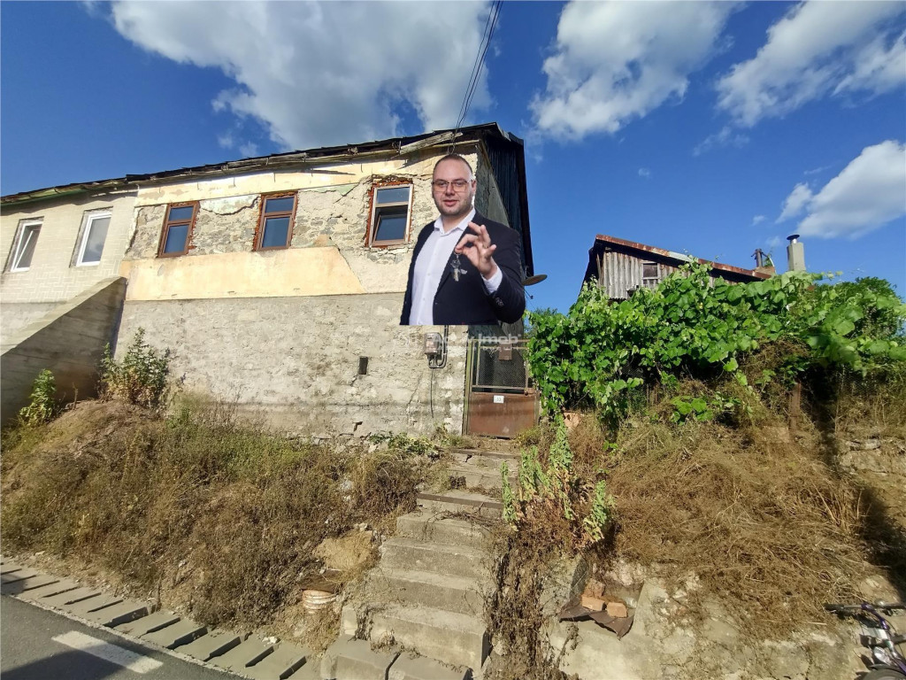Anina | Casa Individuala | 3 Incaperi Anexe | 575 MP Teren