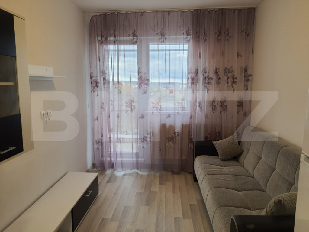Apartament 2 camere, terasa, 40 mp, parcare, zona Mihai Roma