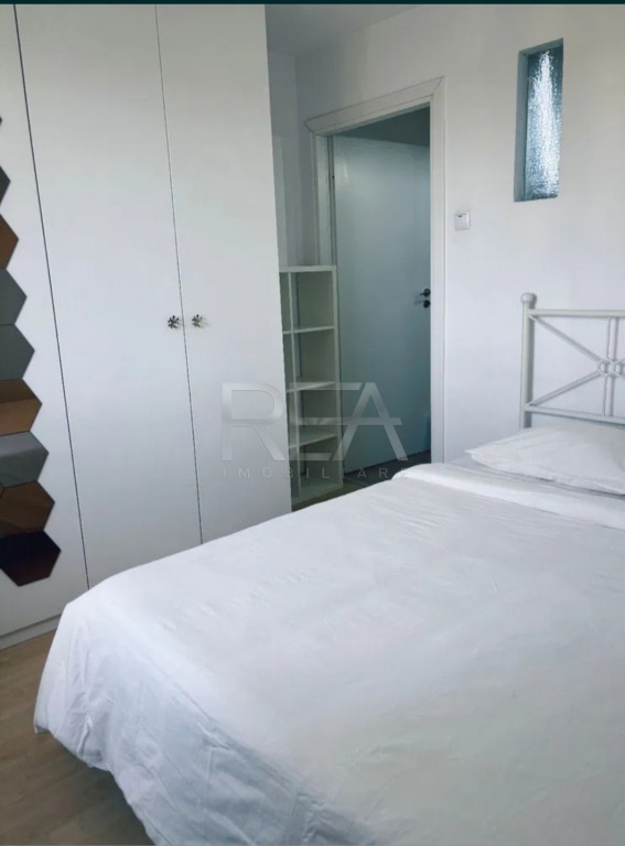 2 camere decomandat, mobilat și utilat | Metrou Valea Ialom