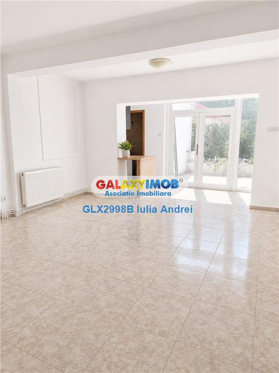 Apartament de 2 camere open space de inchiriat Pod Constanta
