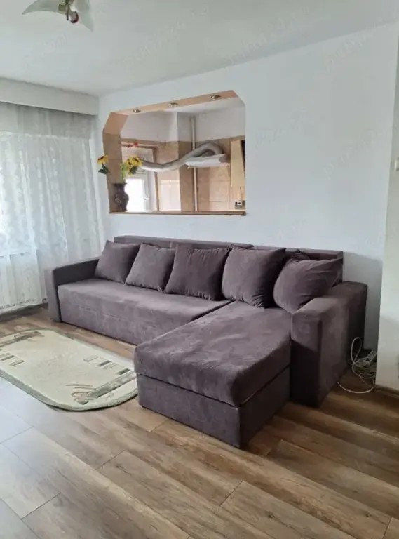 Proprietar închiriez garsonieră 42 mp 13 Septembrie
