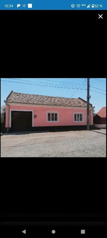 Vând casă in Moldova veche